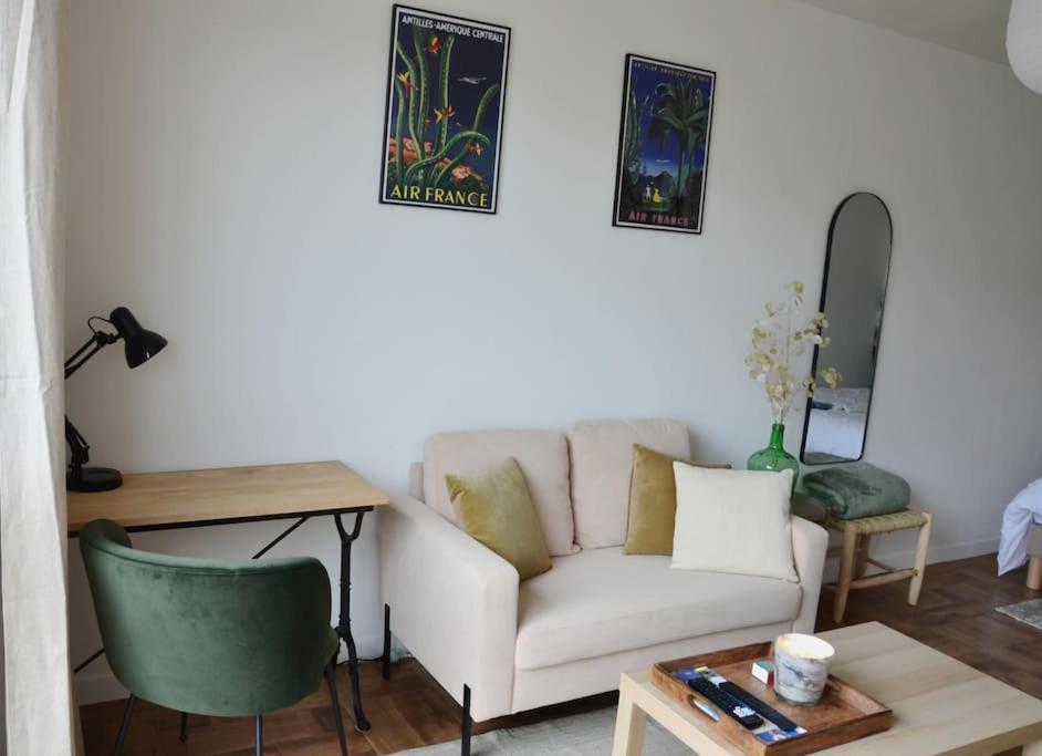 Grand Studio L Parking Prive L Centre Ville Limoges Extérieur photo